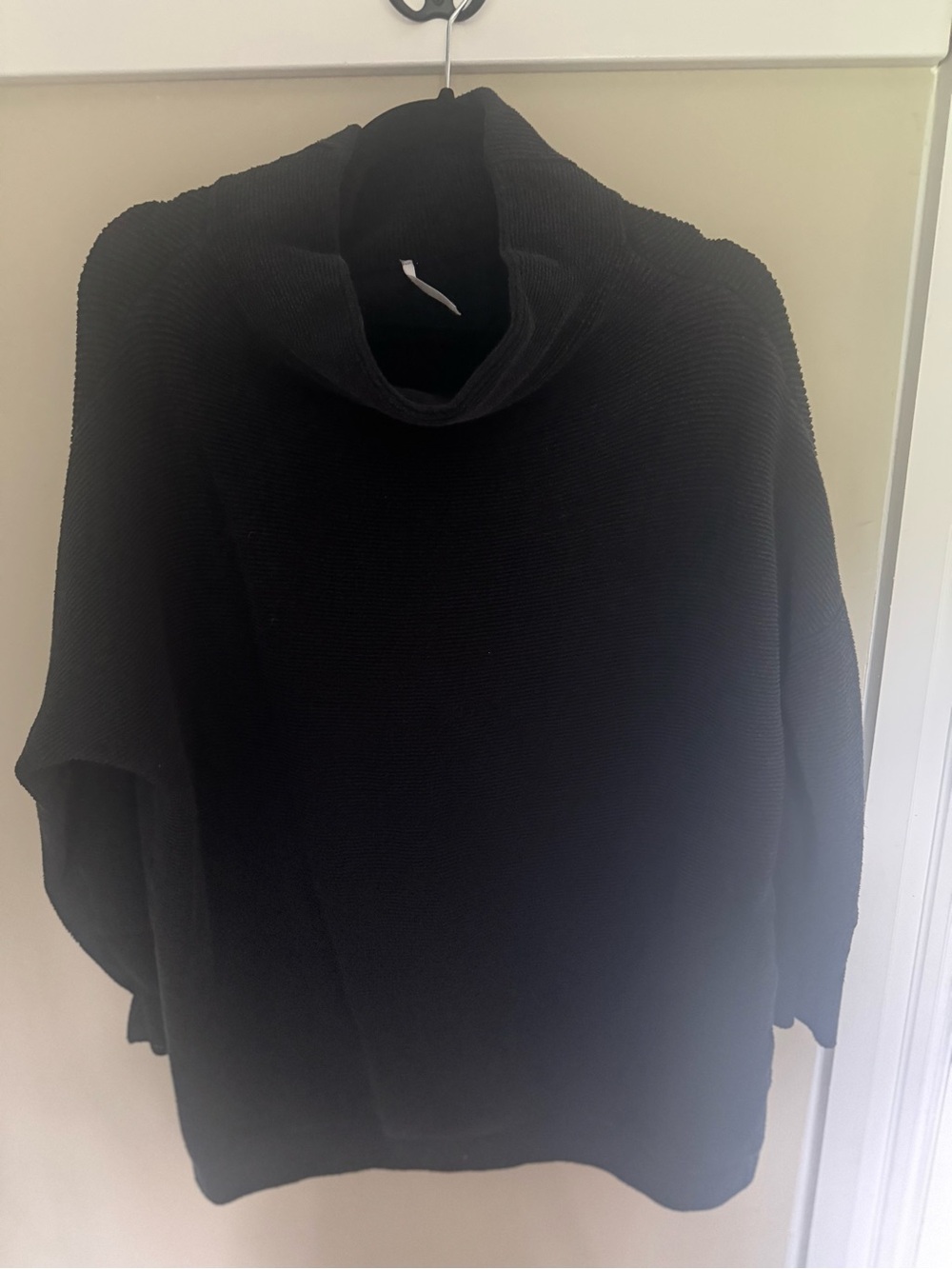 Free People Ottoman Slouchy Tunic Ribbed Sweater Black xs